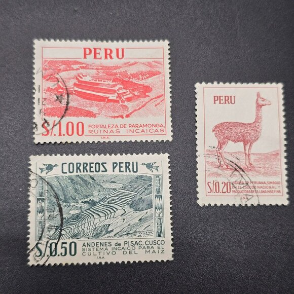 Vintage Peruvian Postage Stamps Set Of 3 - Fortaleza De Paramonga LI3061 - Picture 1 of 5